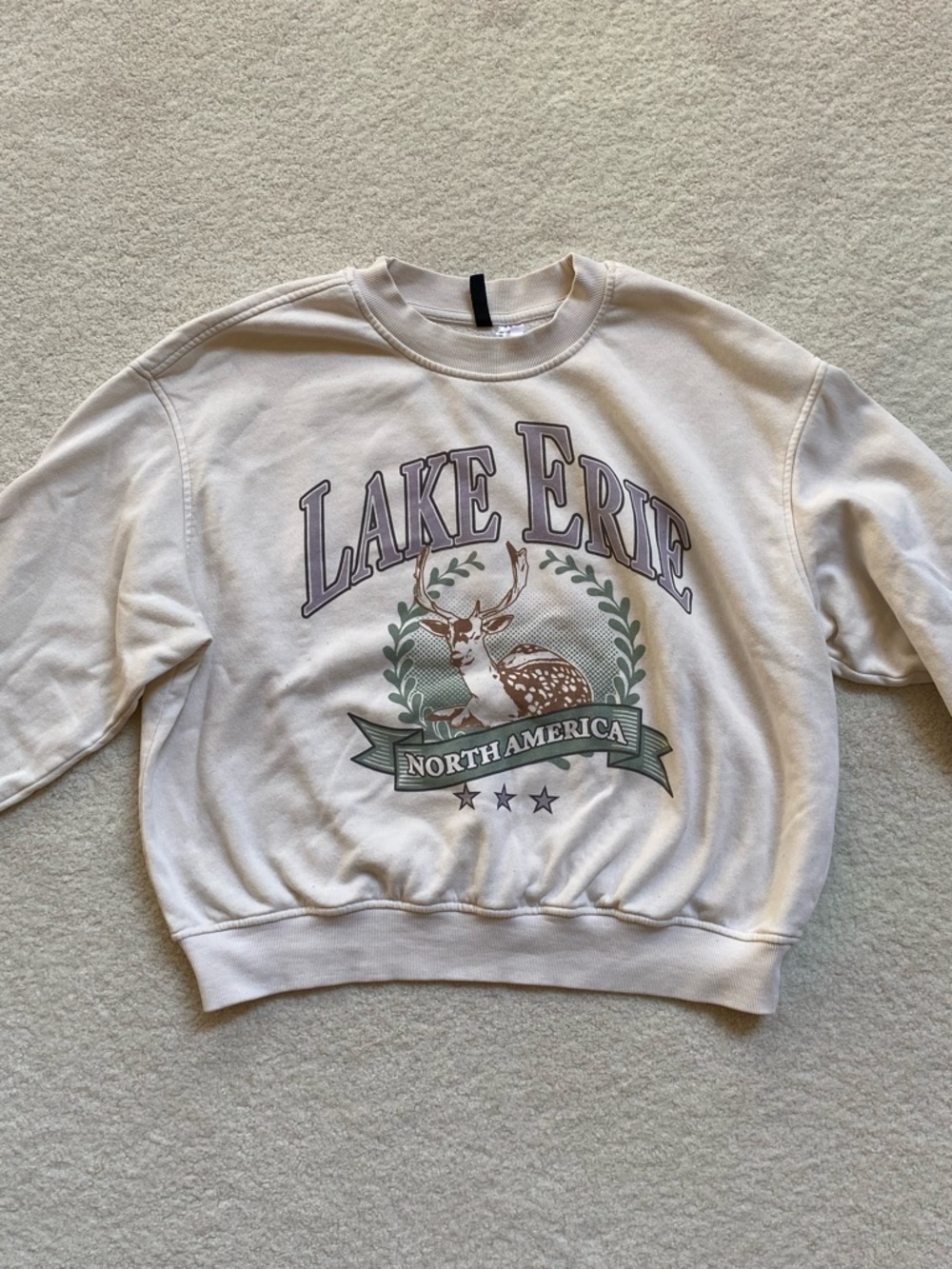 H&M Cream Crewneck Sweatshirt with Graphic Design - Size XL